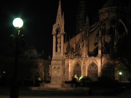 This was taken around the back of the Notre Dame outside of the garden.