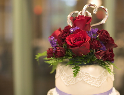 The wedding cake topper