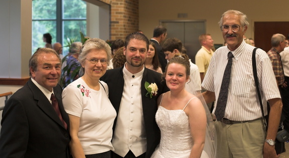 Mom, Dad, Steve, Sara and some other dude ;-)