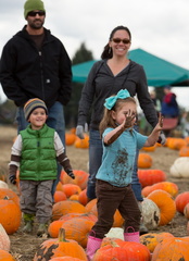 121021 PumpkinPatch 325